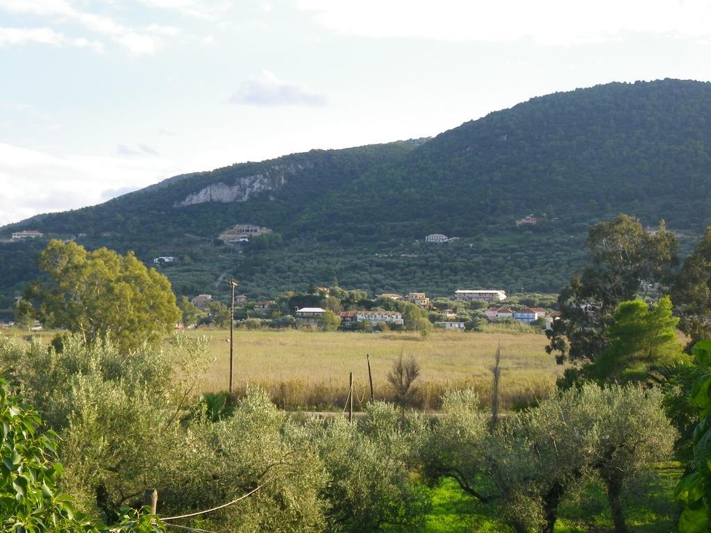 Villa Theodora Keri Bagian luar foto