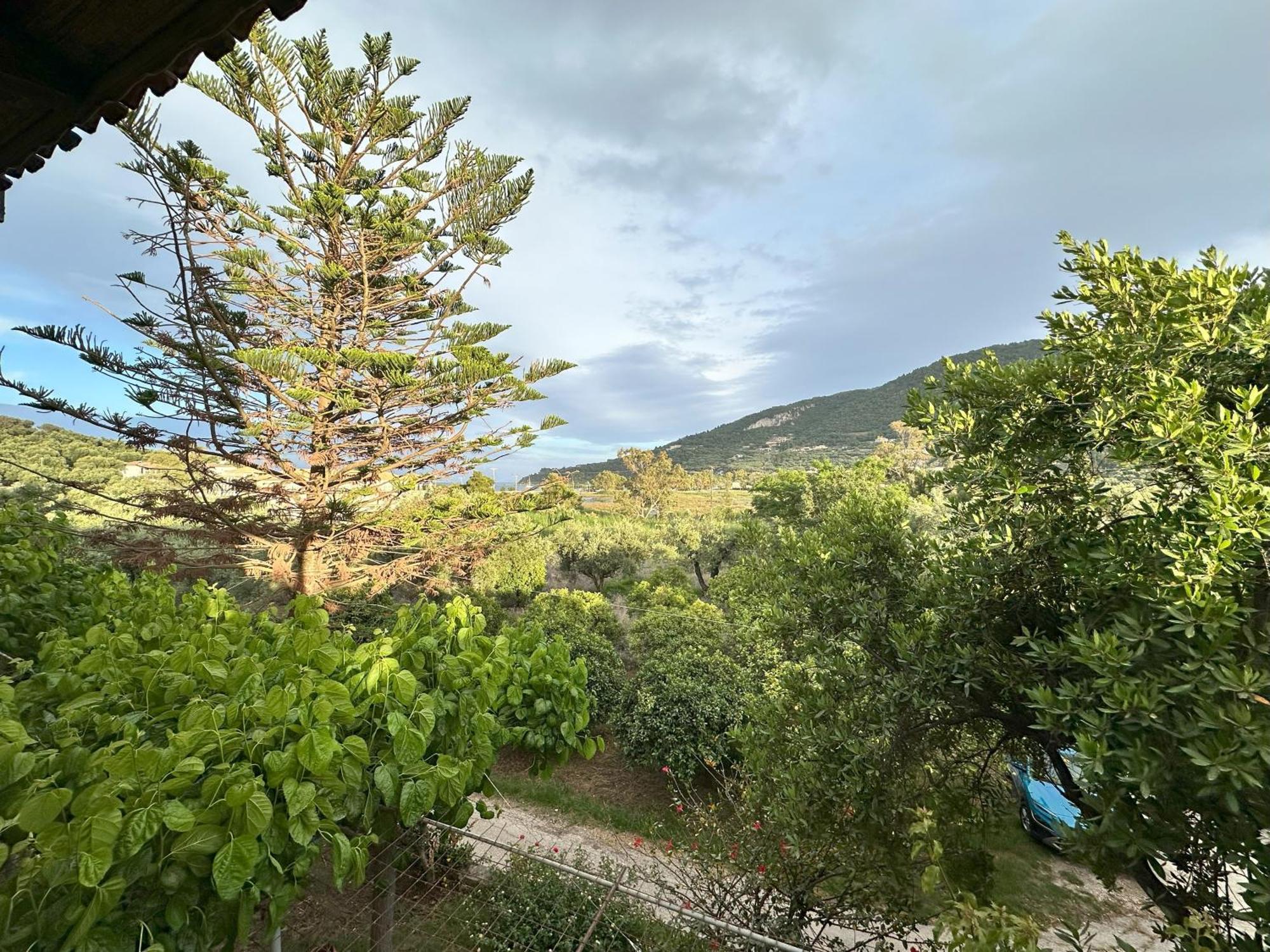 Villa Theodora Keri Bagian luar foto